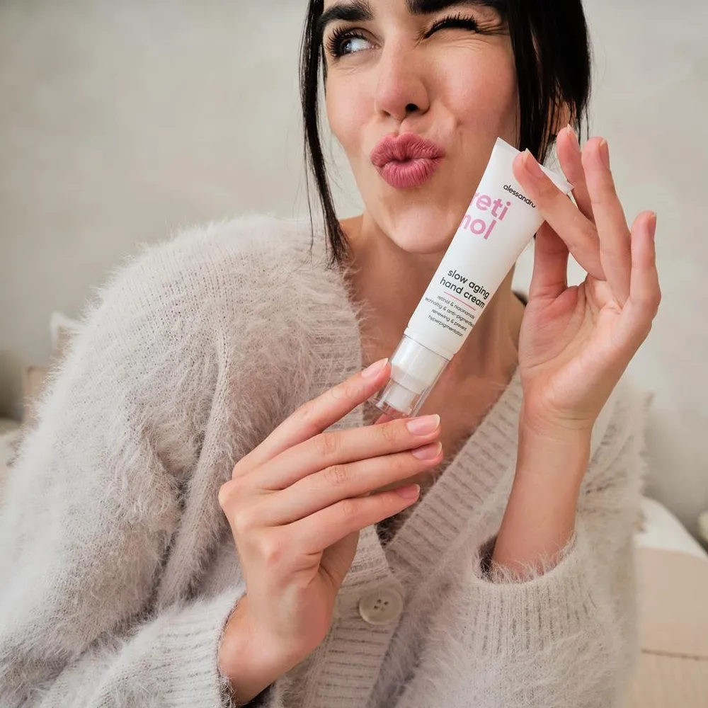 Alessandro Retinol Slow Ageing, krema za roke (50 ml)